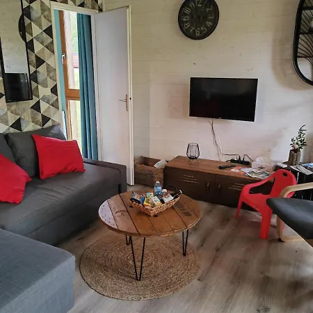 Entierement Renove - Vue Plaine De Jeux *