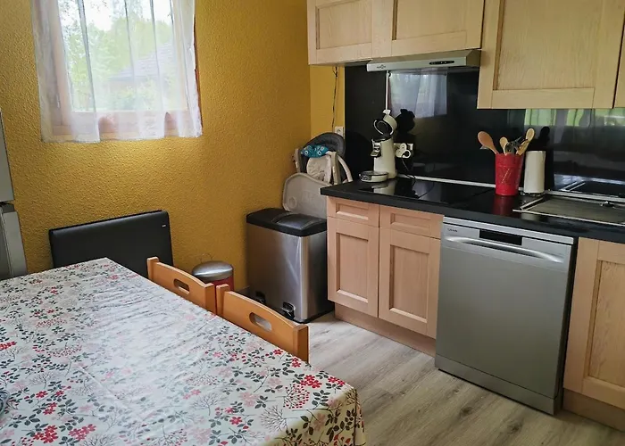 Entierement Renove - Vue Plaine De Jeux * Signy-le-Petit